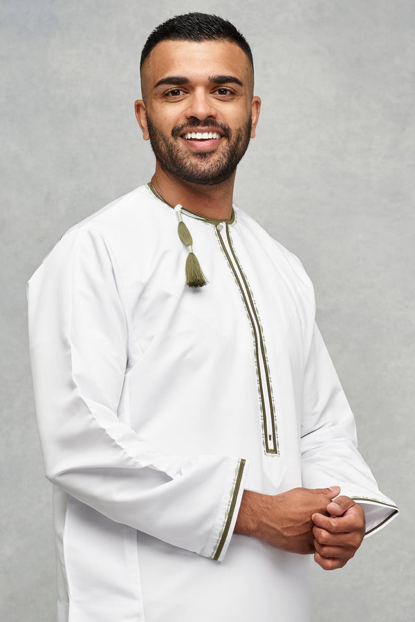 The Complete Guide to Choosing Your Nikah Thobe.