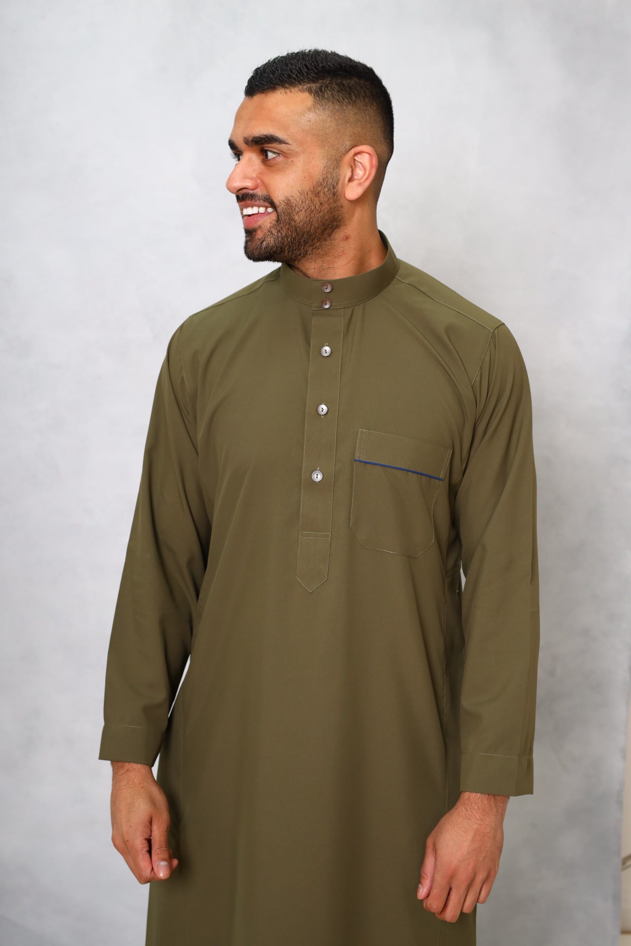 Buy Saudi Classic Military Green Thobe & Jubbah For Men - MyHijab ...