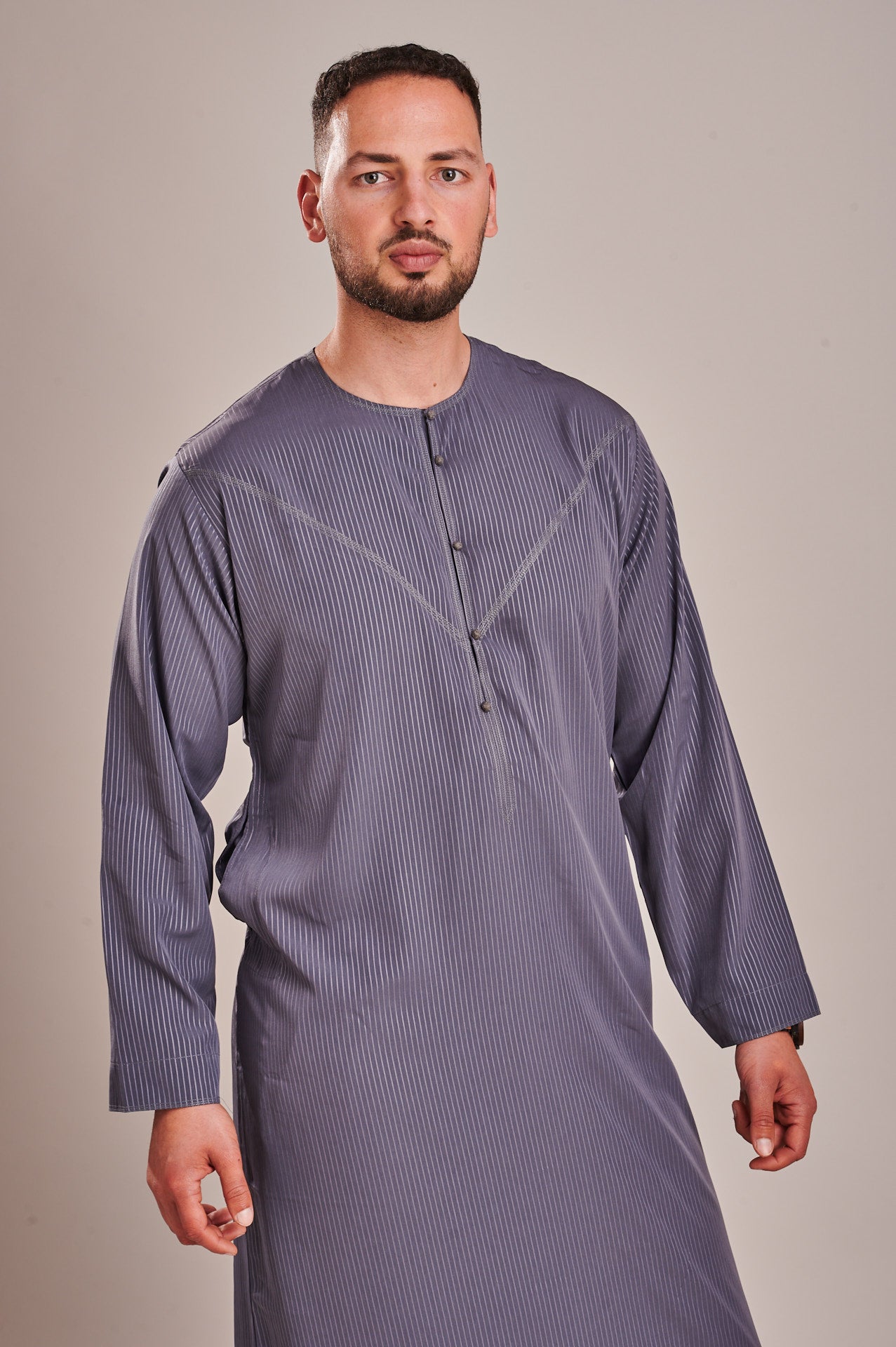 Emirati Silver Grey Thobe